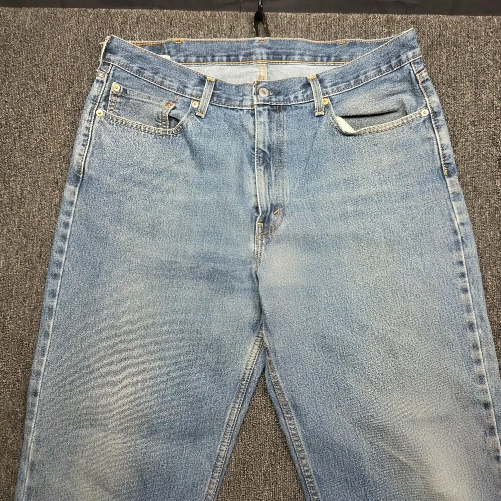 Levis 550 Jeans Mens 38x30 Relaxed Fit Tapered Leg Blue Denim Distressed Work